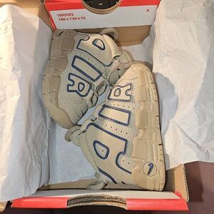 Nike Air Limestone Boys More Uptempo Sneakers Baby Crib‎ Shoes 2C In Box